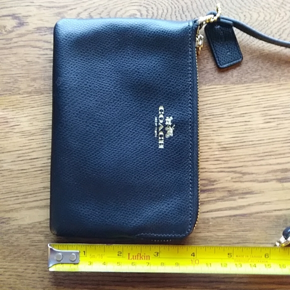 Coach Black Leather Wristlet - Picture 6 of 7